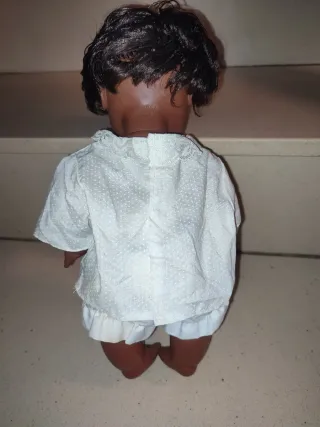 Muñeca antigua de vinilo