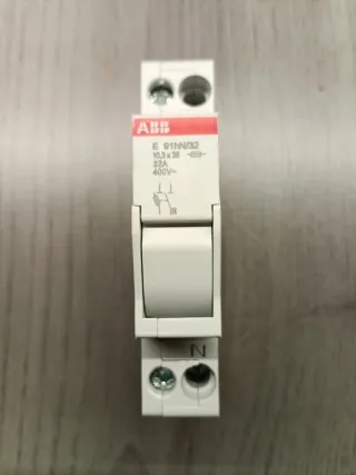 Portafusibile ABB E 91hN/32