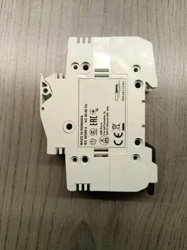 Portafusibile ABB E 91hN/32