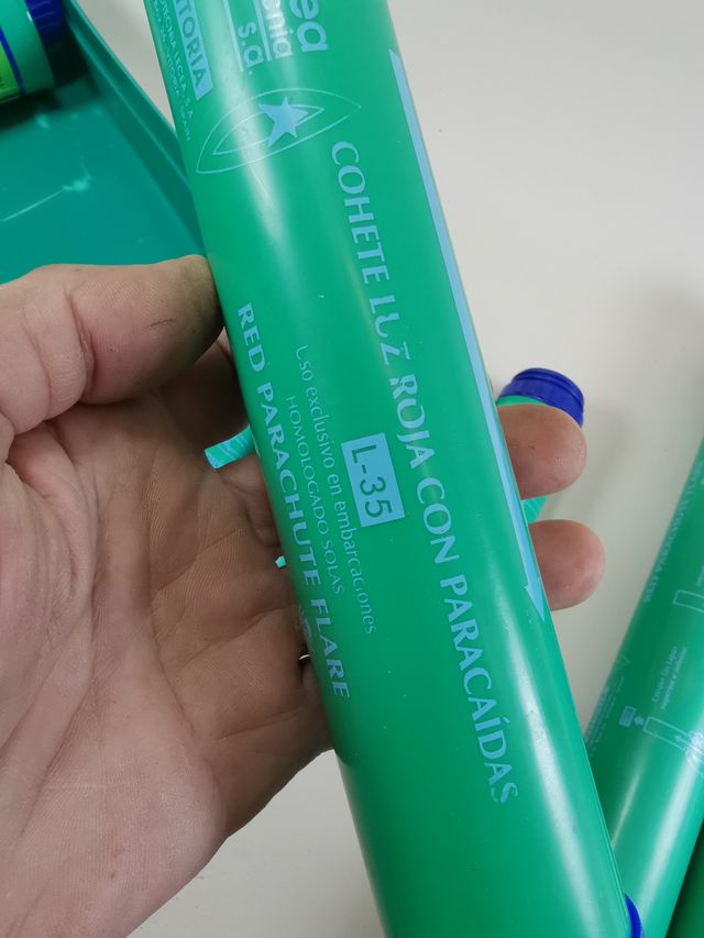 Bengalas marinas de emergencia LeCea