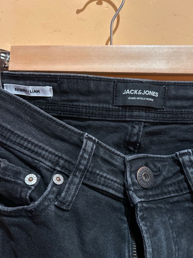 Vaqueros pitillo Jack&Jones rotos