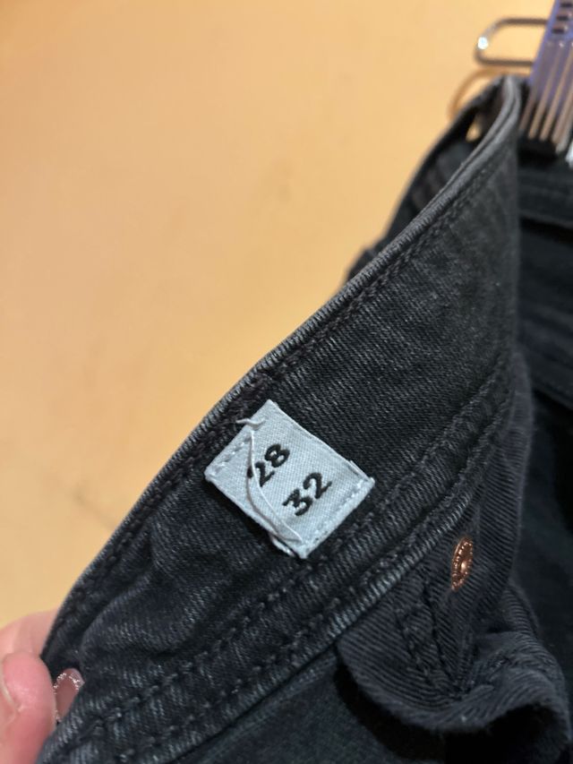 Vaqueros pitillo Jack&Jones rotos