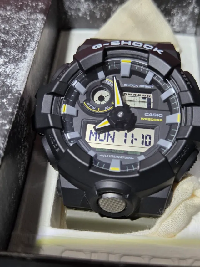RELOJ CASIO G-SHOCK GA-710TU-1A3ER