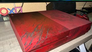 Xbox One S 2TB Edición Especial Gears of War 4