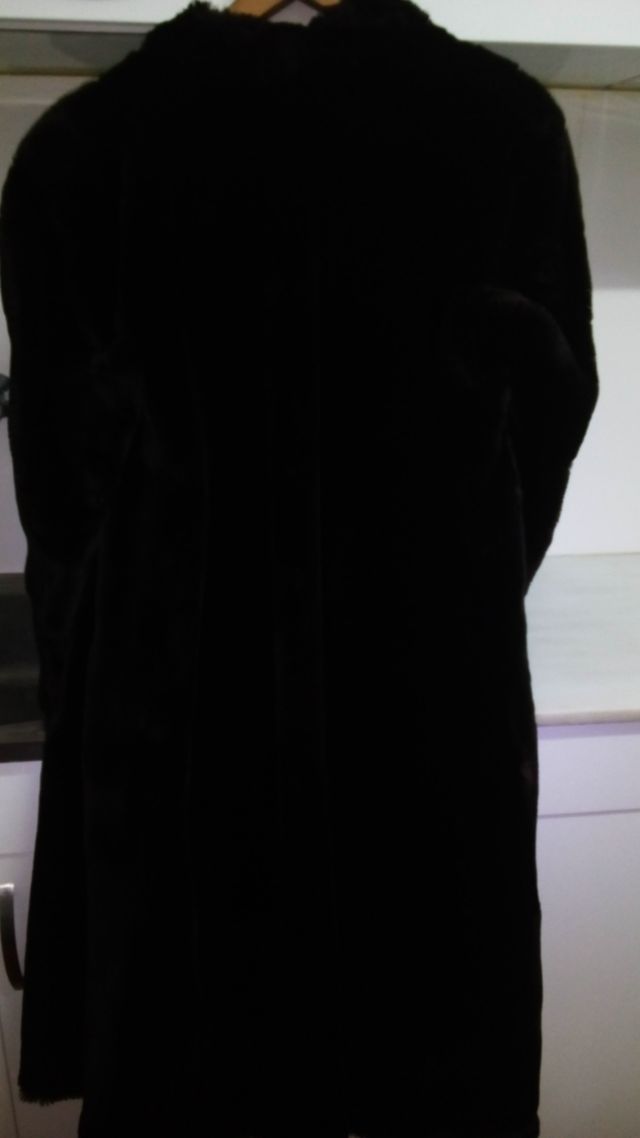 ABRIGO DE MUTÓN MARRÓN CHOCOLATE