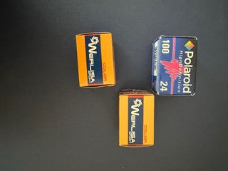 Carrelli fotografici Polaroid e Werlisa