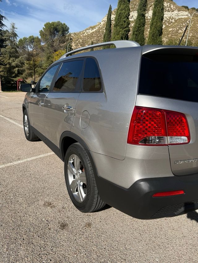 Kia Sorento 3.500 / 280cv / año 2012./140321 milla