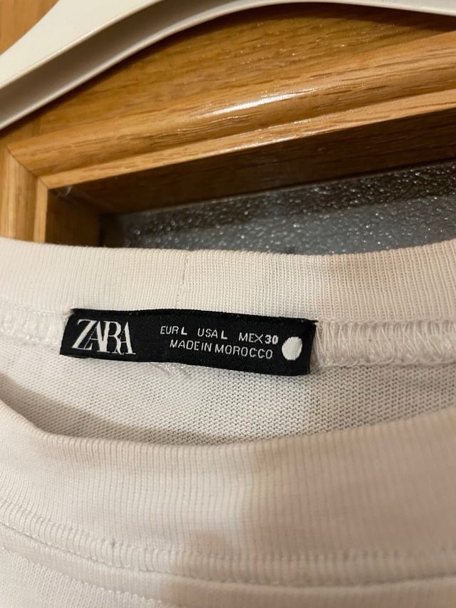 Camiseta Zara combinada (mezcla de tejidos)