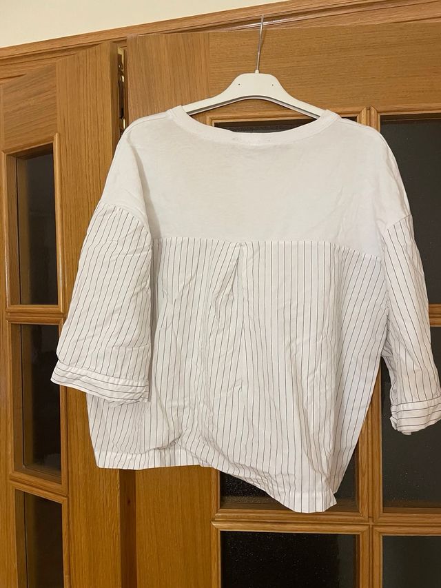 Camiseta Zara combinada (mezcla de tejidos)