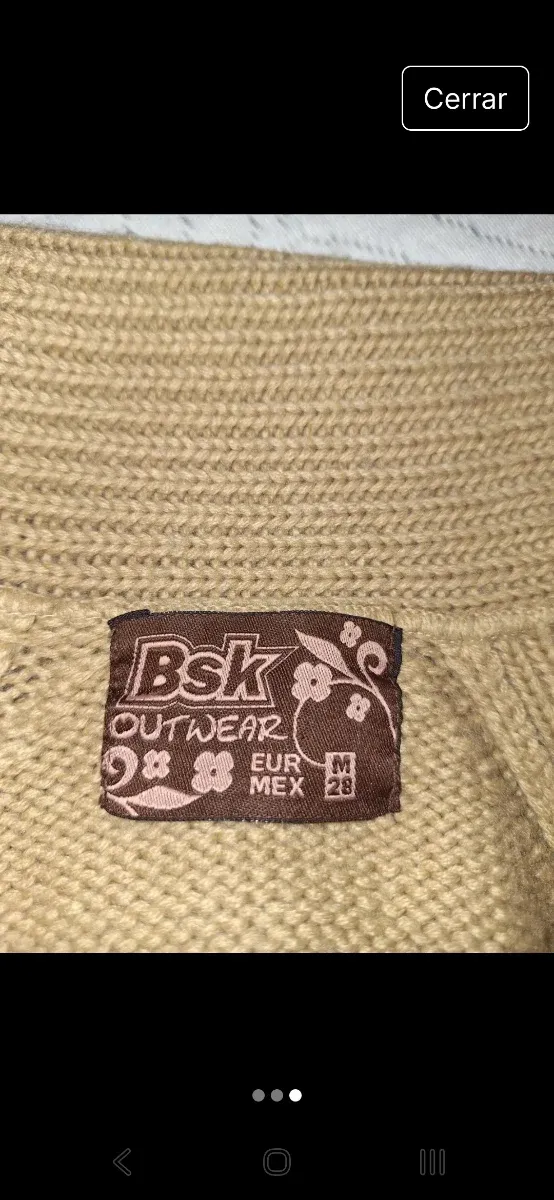 Chaqueta larga de punto beige