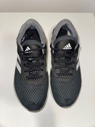 Deportivas Adidas Running Negras y Blancas