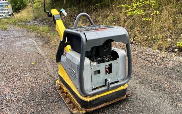 Vibrador de Suelo Wacker Neuson DPU6555