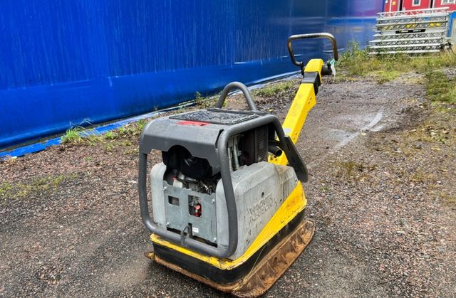 Vibrador de Suelo Wacker Neuson DPU6555