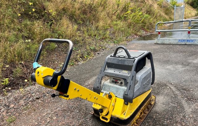 Vibrador de Suelo Wacker Neuson DPU6555