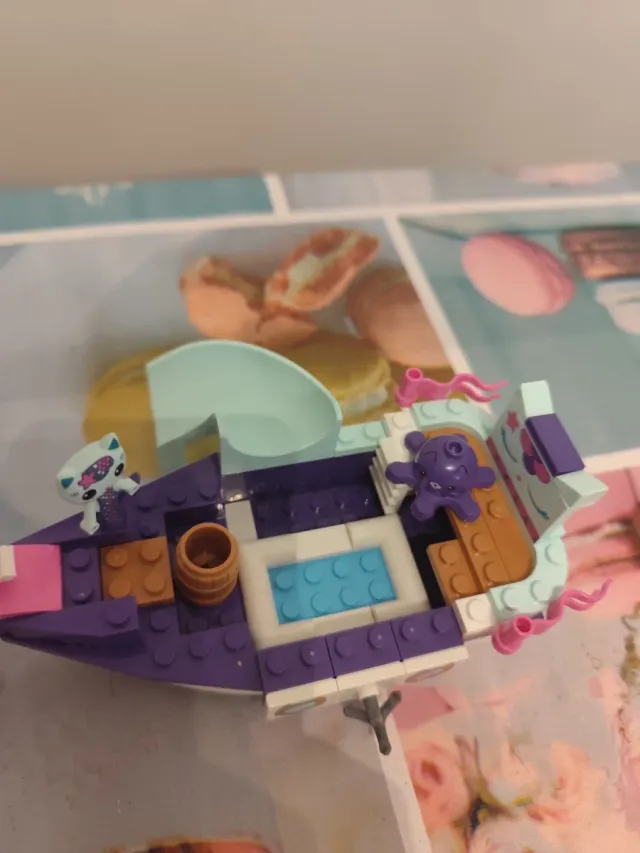 Lego Barco y Spa  Gabby's Dollhouse 10786