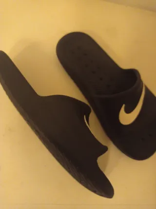 Chanclas Nike Niños Negras