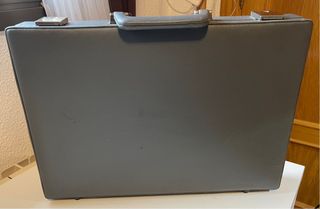 Maletín de piel para portátil