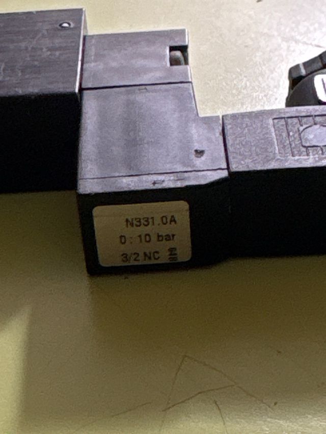 Válvula Electroneumática PNEUMAX 808.52.0.0.02