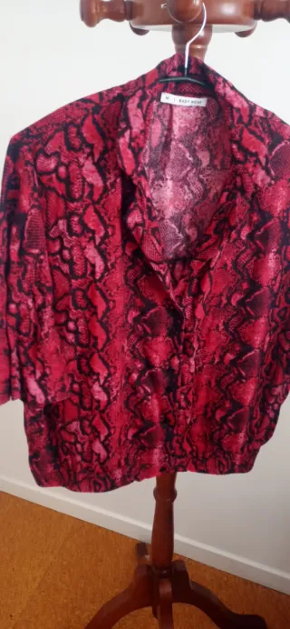 Blusa Estampado Animal Print Roja Talla M