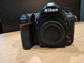 Cámara Nikon D780 Full Frame en perfecto estado