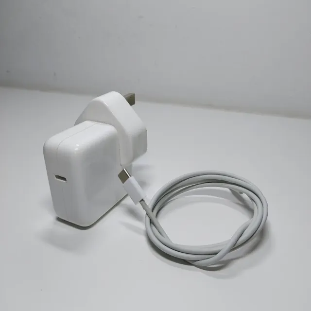 Cargador Apple USB-C 30W