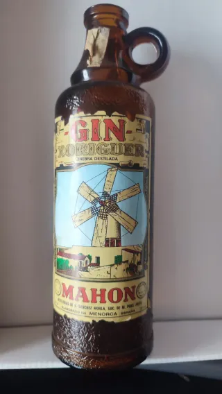 Botella Gin Xoriguer Mahón