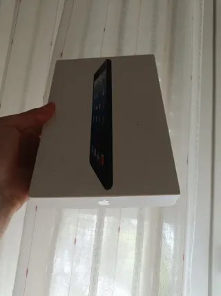 Apple iPad Mini 1ª Gen con scatola