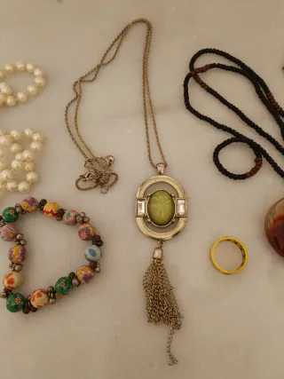 Lote Bisutería Collares Pulsera Anillo