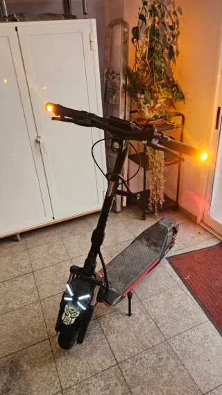 Patinete eléctrico Segway ZT3 PRO