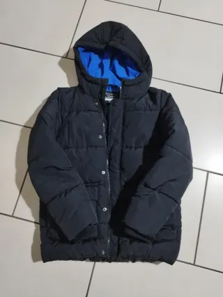 Giubbotto ragazzo nero con cappuccio