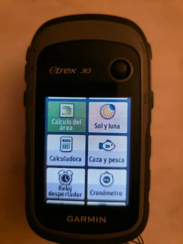 GPS Garmin Etrex 30 en perfecto estado.