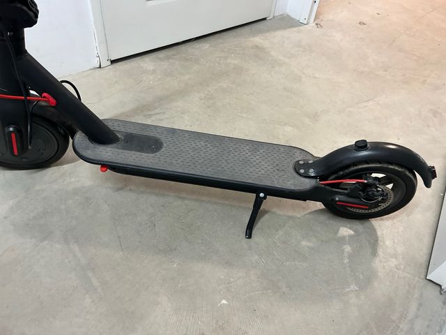Patinete Eléctrico Negro
