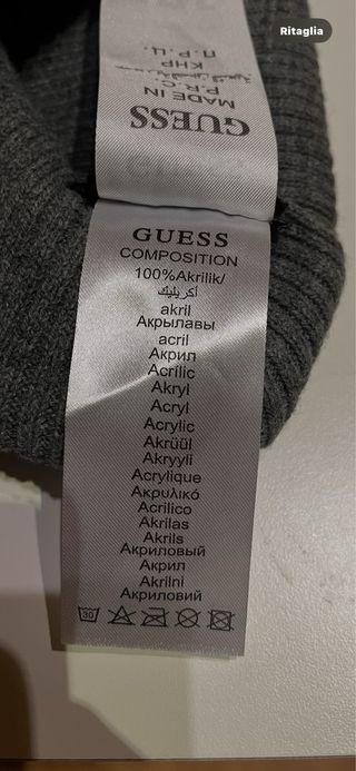 Berretto beanie Guess maglia costine bicolore