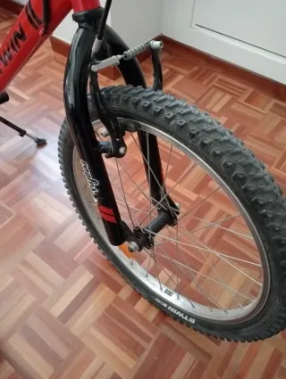 Bici BTWIN RACING BOY 320 ruedas de 20"