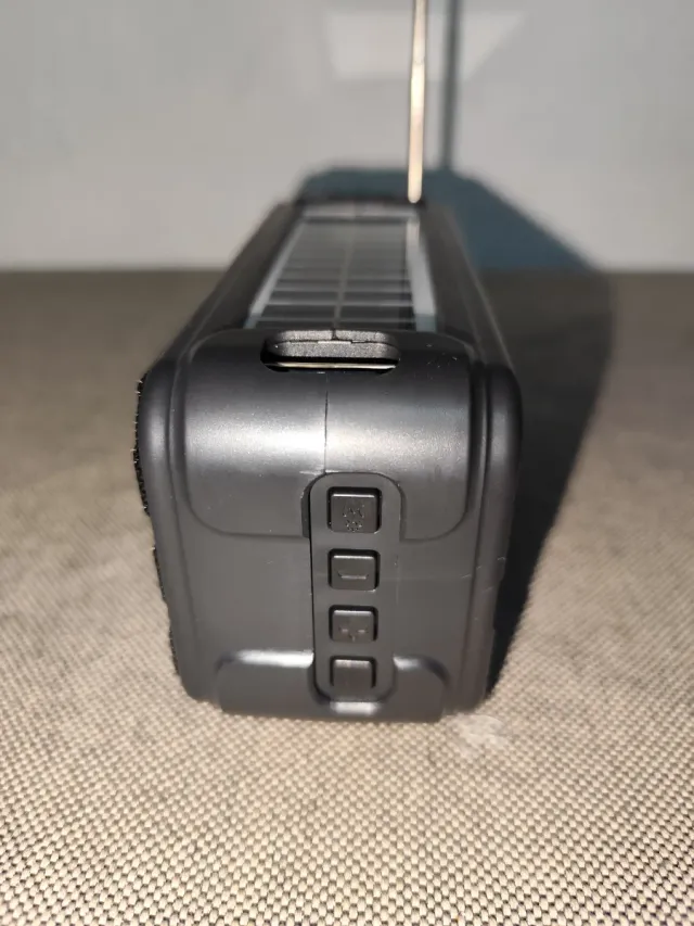 Altoparlante Wireless TGK con Energia Solare