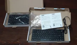 Tastiera compatta ADJ