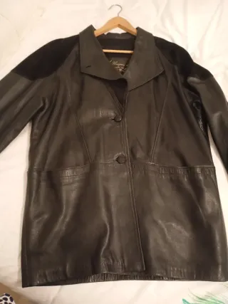 Chaqueta de piel para mujer