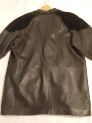 Chaqueta de piel para mujer