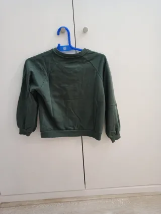 Sudadera niña corazón estampado