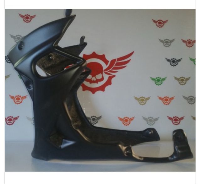 Carenado Suzuki GSR 600 Negro