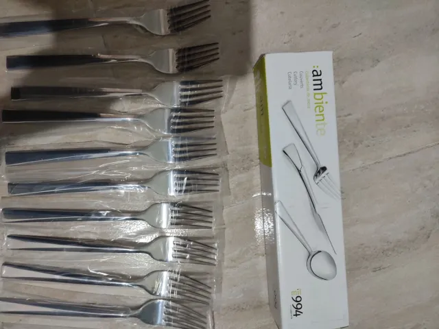 Cubertería Ambiente 12 Tenedores y 12 Cuchillos