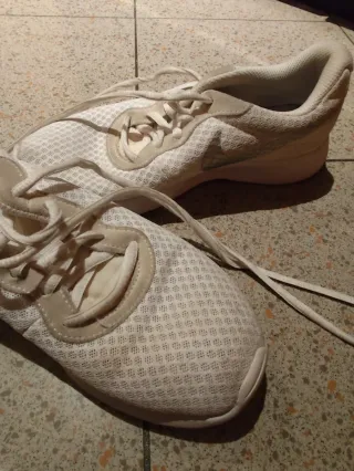 Scarpe Nike Bianche Beige