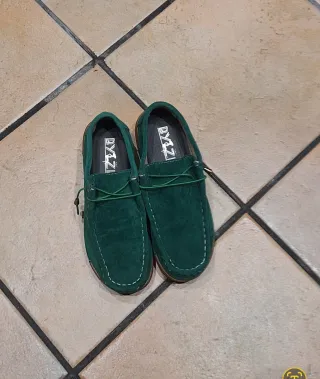 Mocasines verdes sin estrenar