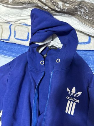 Conjunto deportivo Adidas azul