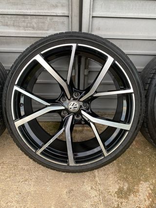 Llantas estilo Estoril 8.5x20” 5x112