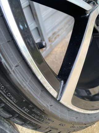 Llantas estilo Estoril 8.5x20” 5x112