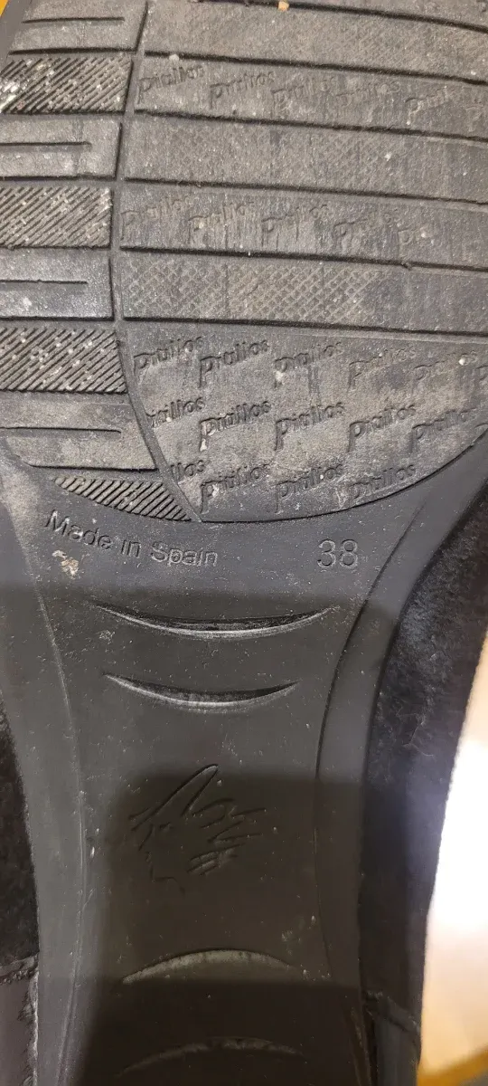 Merceditas negras charol y ante