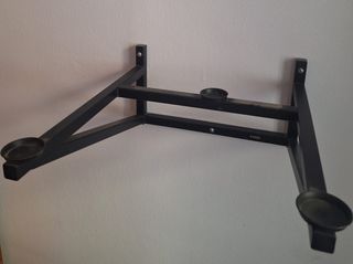 Supporto a parete per giradischi Rega. Come nuovo.