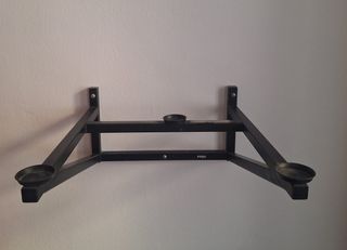 Supporto a parete per giradischi Rega. Come nuovo.