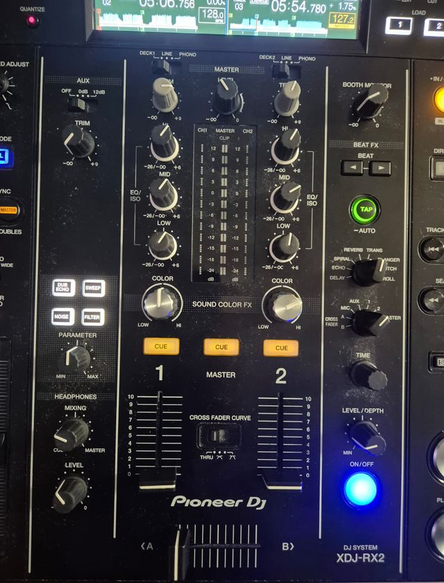 Pioneer XDJ-RX2 - Controlador DJ todo en uno